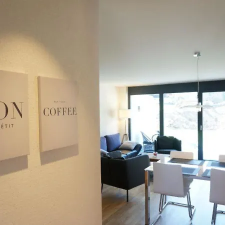 Apartment Homeatgstaad
